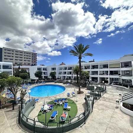 The Location - Américas&parking