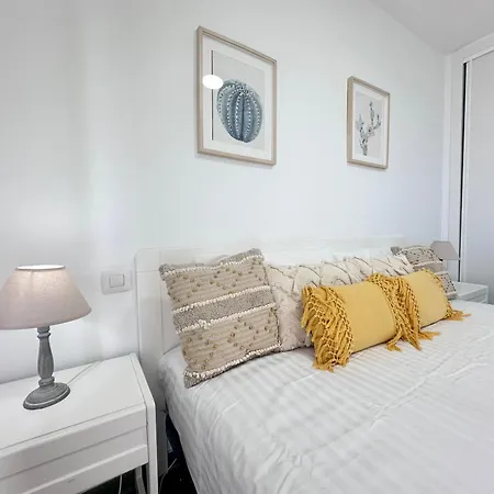 2the Location - Americas & Parking Apartament Playa de las Americas (Tenerife)