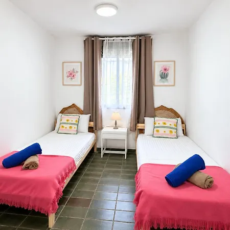 2the Location - Americas & Parking Apartament *